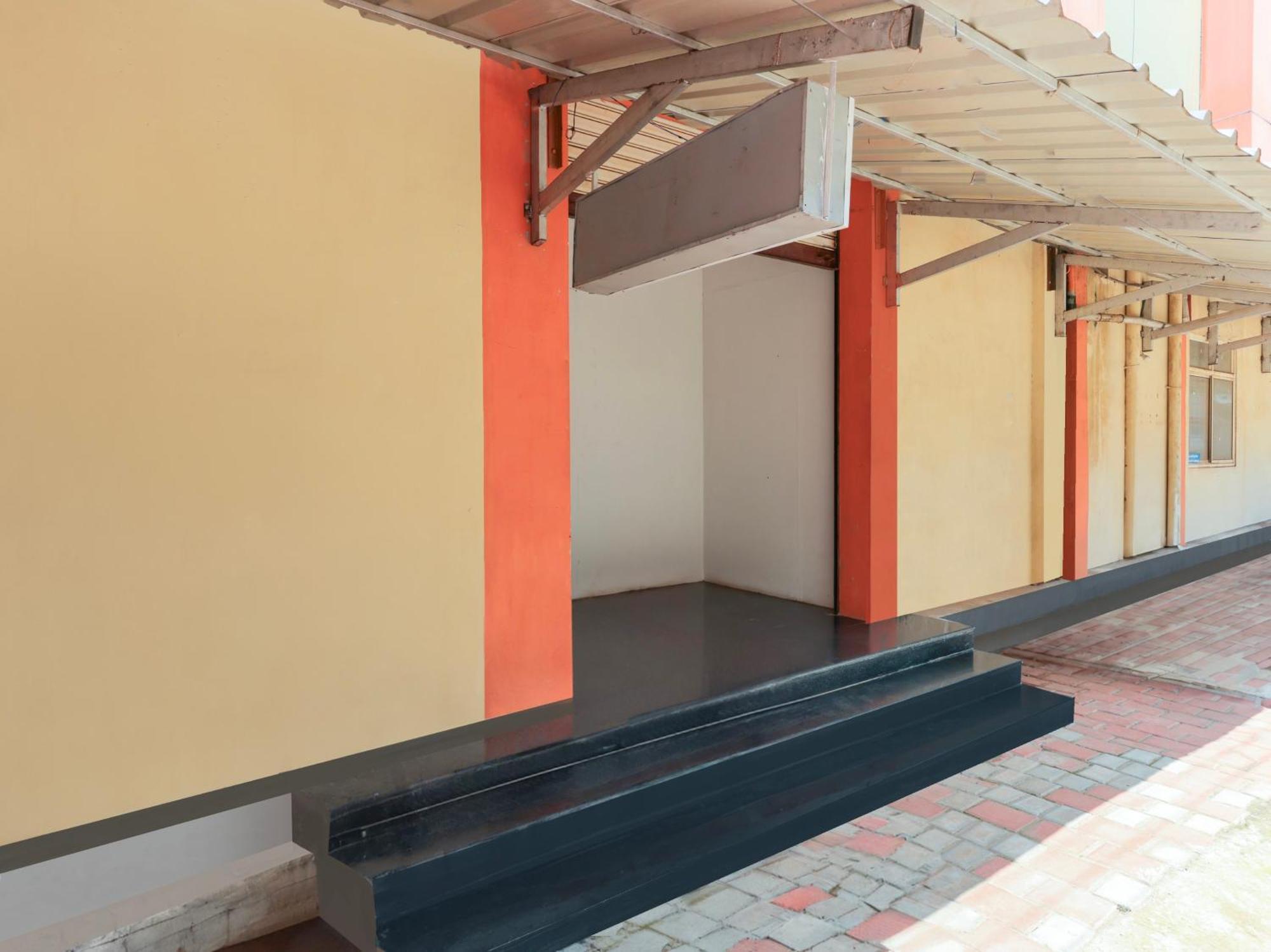 Hotel O Nila Tourist Home Thiruvananthapuram Exterior photo